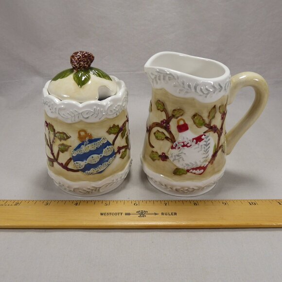 Mercuries China Christmas Cream Creamer Lidded Sugar Bowl Set Holiday Ornaments - Picture 5 of 11